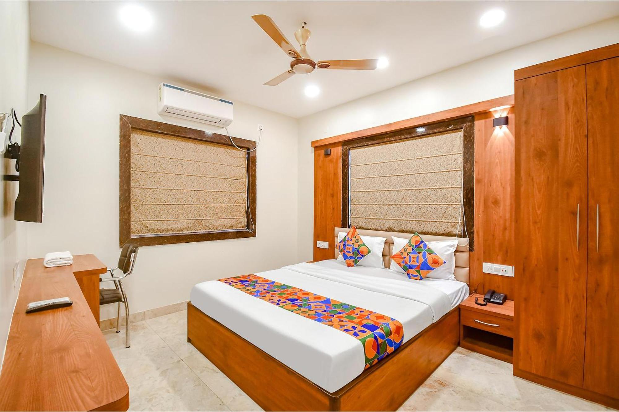 Fabhotel Dream World Residency - Nr Biswa Bangla Gate Calcutta Buitenkant foto